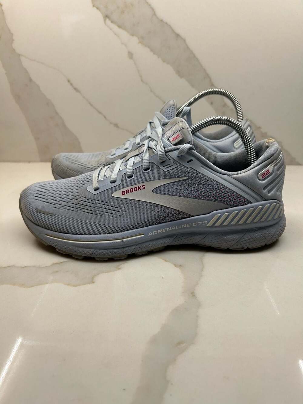 Brooks (Size: 10)